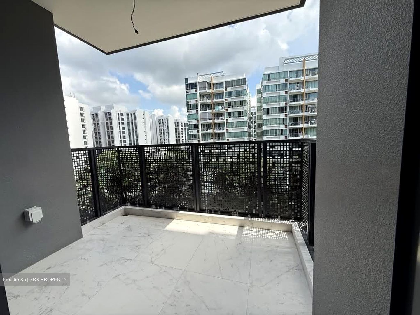 Tanah Merah Kechil Link (D16), Condominium #581330111